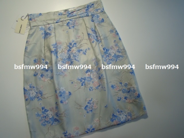 春*新品*レッセパッセ*ボタニカルフラワーオパールスカート*青