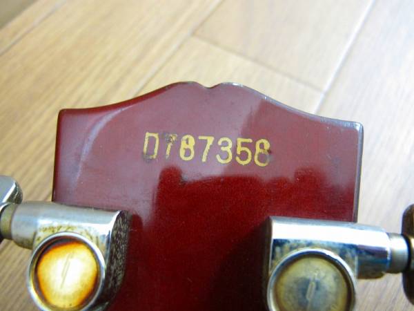 【1000円～!!】Greco エレキギター EG700