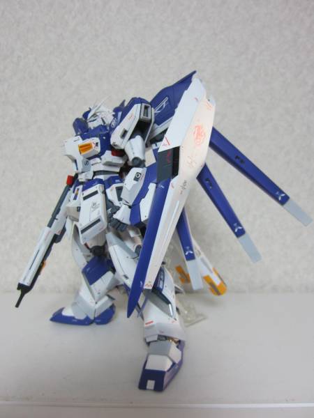 MG Hi-νガンダム Ver.Ka 塗装完成品（ジャンク） MG 完成品 1⁄100