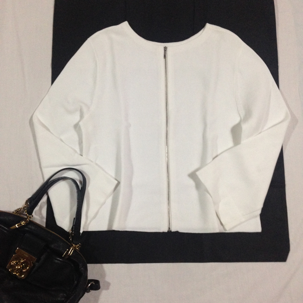 ★自由区★カーディガン ホワイト 38 フロントジップ 1回着美品