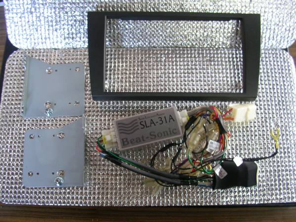 アリストJZS160 ビートソニック SLA-31A 動作OK ナビ取付キット2 系全