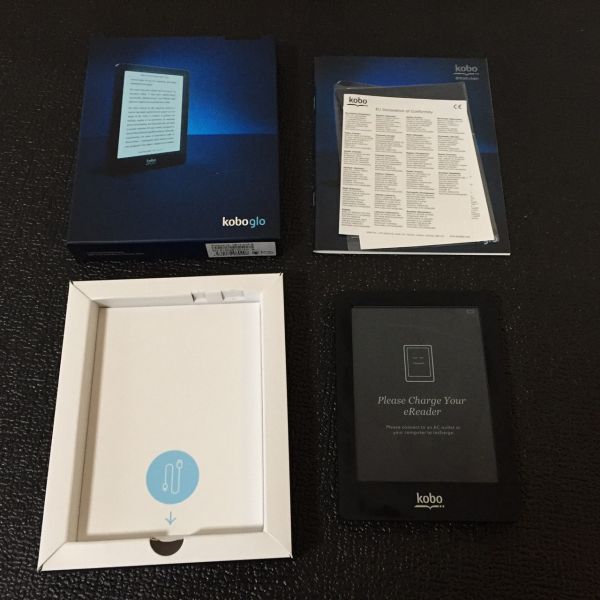 美品 楽天 電子書籍　kobo　glo　ブラック
