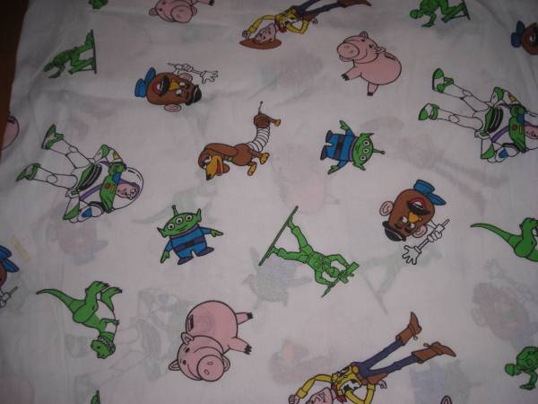 ビンテージ　トイストーリー　フィットシーツ　1/2サイズ