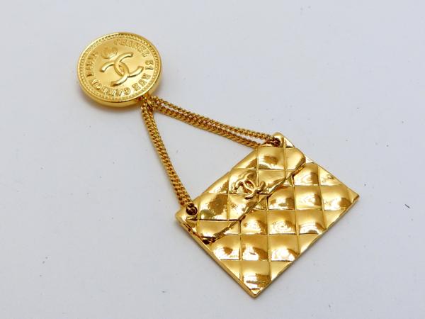 ◆AB803 シャネル マトラッセ コイン ゴールド ブローチ 美品 ！