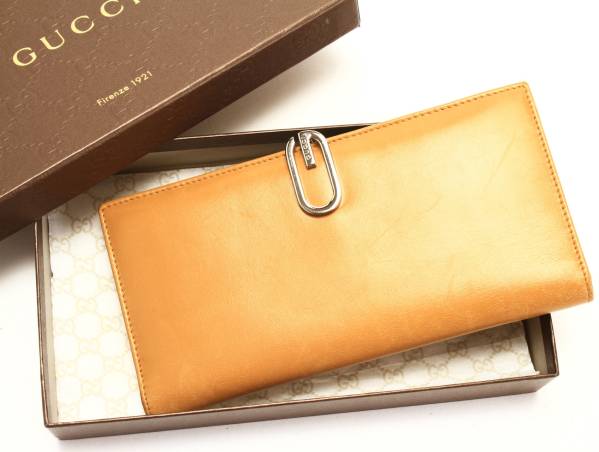 グッチ 二つ折り レザー レディース 長財布 革 ブランド y