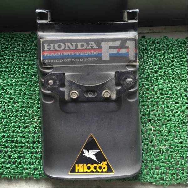 CBR400F 純正 リアフェンダー 美品 cbr400f 純正 リアフェンダー HONDA