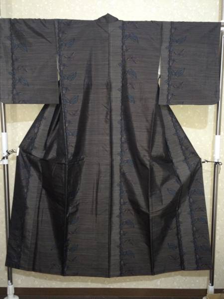 ◆人気！証紙つき・本場大島紬　蝶縦縞　草木染159/63.5◆