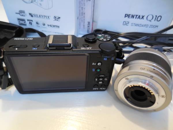 ペンタックス PENTAX Q10 レンズキット/02 スタンダードズーム