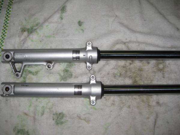 モンキーnsr50フロントフォーク30パイ モンキーNSR50フロントフォーク