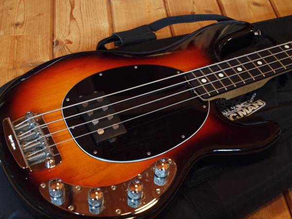 EX StingRay Stingray ミュージックマン エレキベース Musicman 中古 