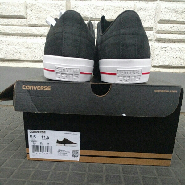 Cons skate one star 28.0 us9.5 新品未使用　値下げ！