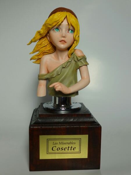 レ・ミゼラブルの少女コゼット 完成品 フィギュア レジン_1