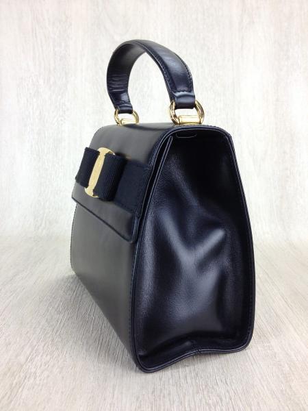 Salvatore Ferragamo◇ハンドバッグ/BLK/レザー/無地/2WAY