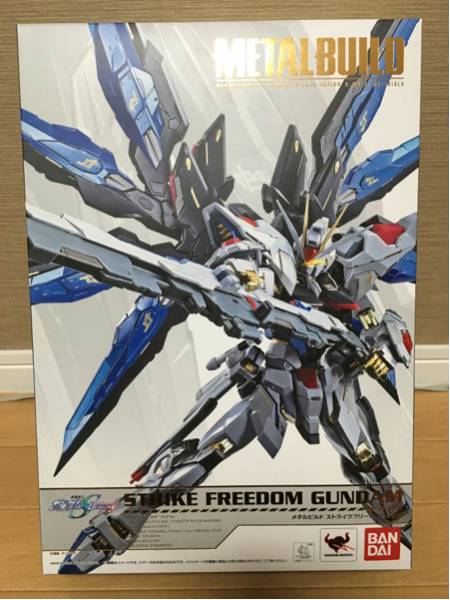 METAL BUILD ストライクフリーダムガンダム　メタルビルド