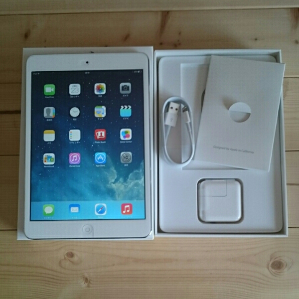 極美品 iPad mini2 retina ME280J/A 32GB wifi 付属品未使用