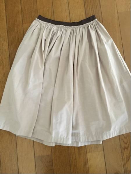 ユナイテッドアローズ ダリア ギャザースカート ベージュ