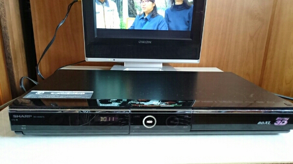 SHARP★ブルーレイレコーダー★BD－HDW75★2011年製★3D対応