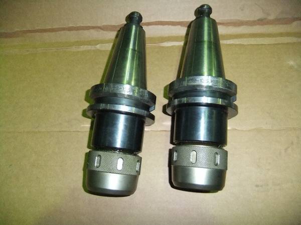 黒田　ミーリングチャック　BT50-CTR32-135