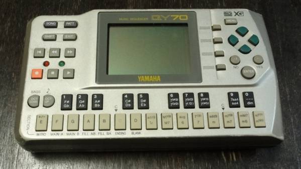 YAMAHA ヤマハ ミュージックシーケンサー QY70 廃盤ヤマハミュージック