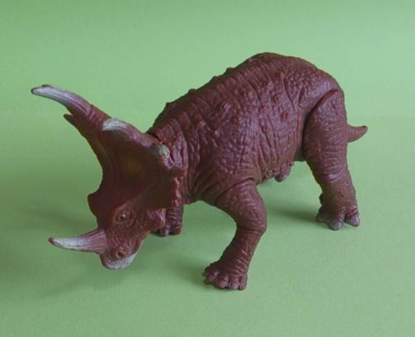 ハピネット 恐竜 ソフビ プレシオサウルス トリケラトプス 2種 ビンテージ 売買されたオークション情報 Yahooの商品情報をアーカイブ公開 オークファン Aucfan Com