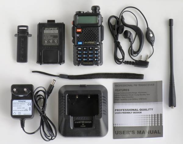 ☆BAOFENG UV-5R 最新仕様 FMワイド放送受信【新品】☆ 【公式通販】