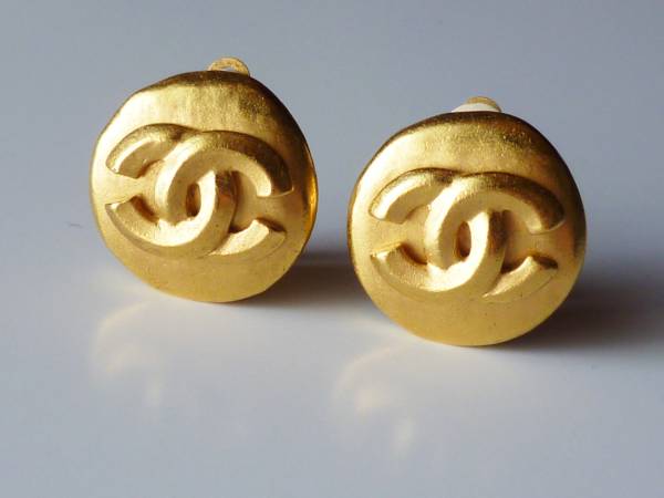 美品CHANELシャネルCCロゴイヤリングヴィンテージ金ゴールド