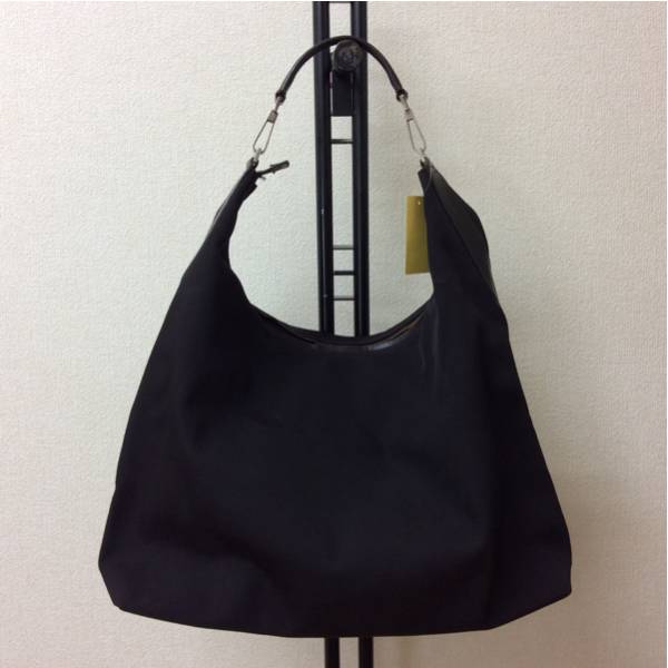 GUCCI 大きめバッグ こげ茶色 サイズタテ34ヨコ45幅14くらい