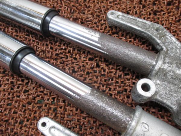 ストリートマジックⅡ110 フロントフォーク CF12A □FJ30！