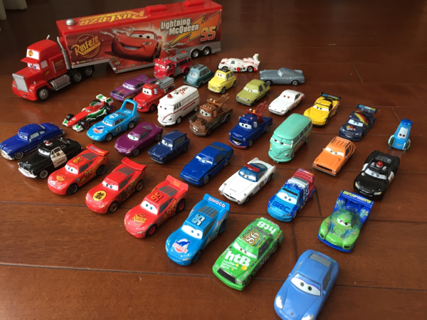カーズトミカ 34個中古品＋マックトレーラー中古品