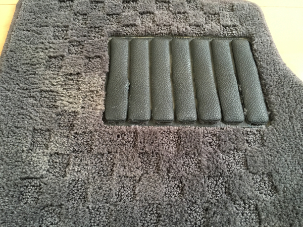 BCNR33 GT-R 純正 フロアマット 運転席以外 美品 BNR32にも フロア