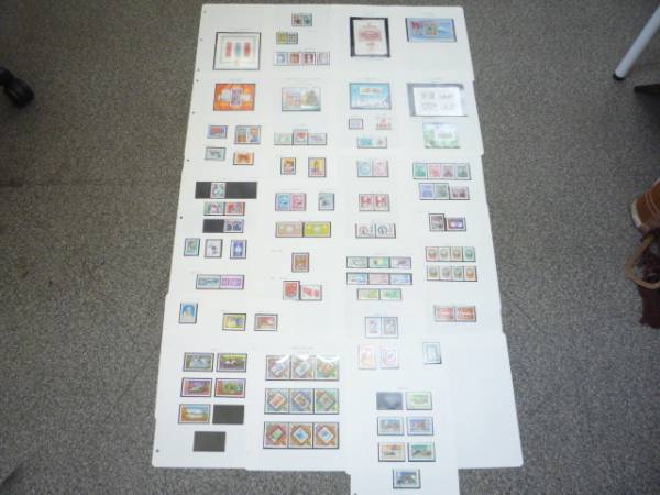 B15 外国 切手 モンゴル 多数 人物 記念 小型シート