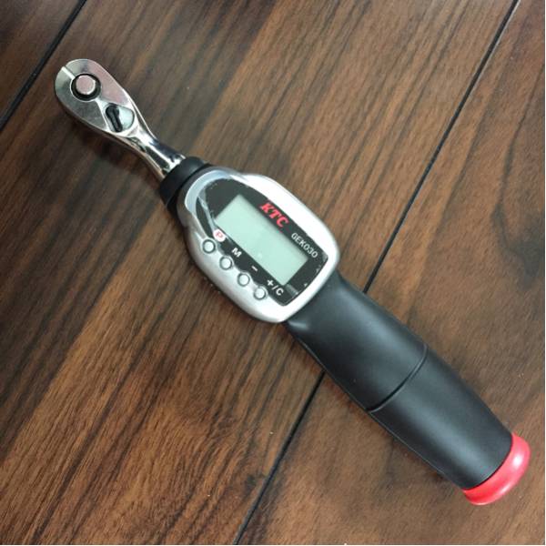 KTC デジタルトルクレンチ GEK030-C3A 9.5sq 美品 テジラチェ