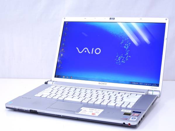 16.4型HD+！FW72JGB C2D-P8600 4G 400G TV BD-RE Office Win7