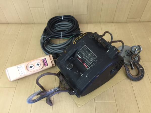 ○M【RYOBI/リョービ】小型ウインチ WI-61C 100V 荷重60㎏ 【公式通販】