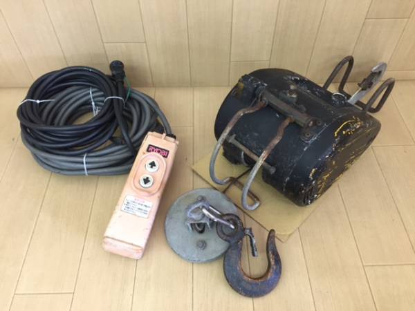 ○M【RYOBI/リョービ】小型ウインチ WI-61C 100V 荷重60㎏ 【公式通販】