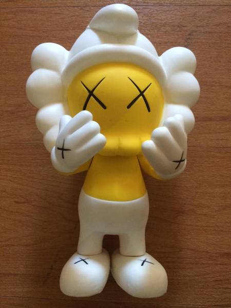 KAWS スマーフ フィギュア 黄色 Originalfake companion