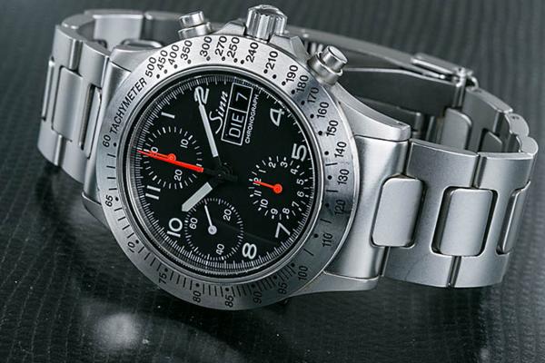 値下げ■即決■SINN(ジン) クロノグラフ 256.ST オートマ メンズ