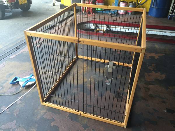 ペットゲージ　118×100×93（㎝）