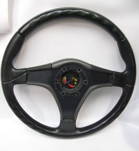 NARDI TORINO ステアリング 3スポーク イタリア製 イタリア製の