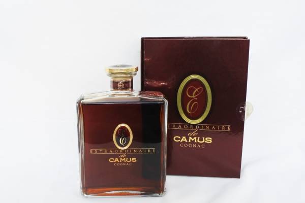 古酒/CAMUS/カミュ/EXTRAORDINAIRE/COGNAC/700ml/箱付き/未開栓