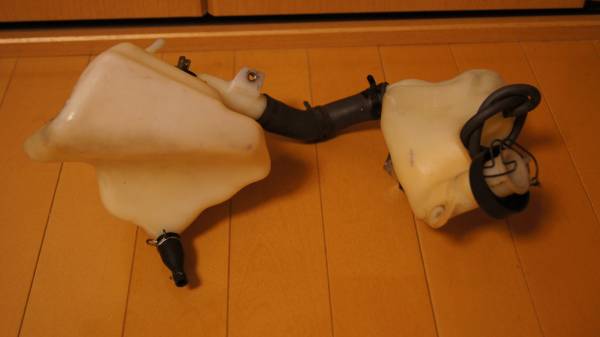 MD32 CRM250AR　純正2STオイルタンクASSY