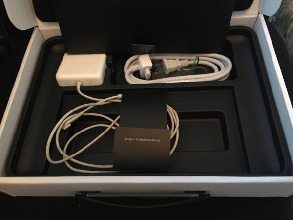 MacBook Pro (13-inch， Late 2011) 8GB / 500GB