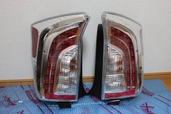 プリウス USルック 後期仕様 テールランプ インナー ZVW30系 30 