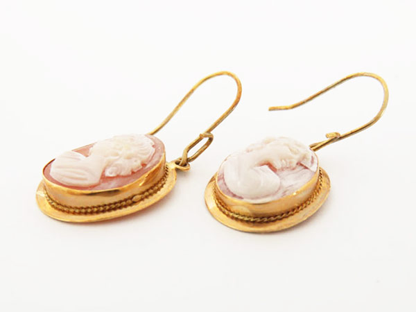1円 K18YG×シェル カメオ 女性像 スイング ピアス HG185