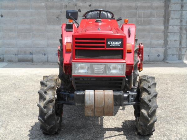 シバウラ トラクター 4WD 19馬力 D195F 倍速ターン 動作品 岐阜