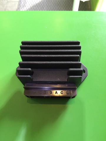 イタルジェットフォーミュラー125/新品レギュレーターOEM