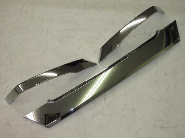 ホンダN-BOX(JF1)純正フロントメッキガーニッシュセット中古品 N-BOX