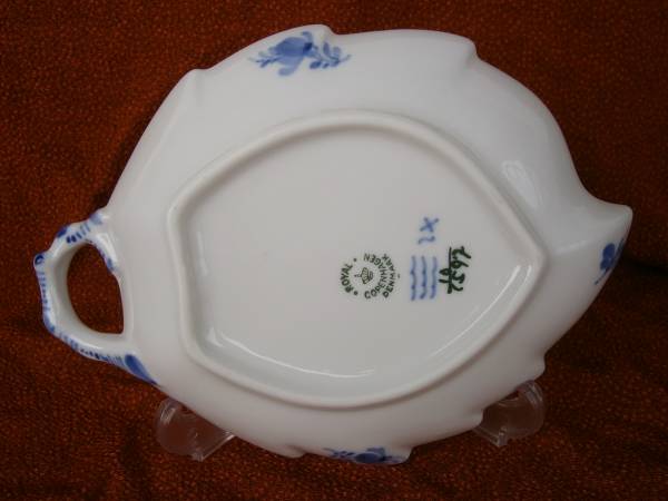 ロイヤルコペンハーゲン ブルーフラワー カーブ リーフディッシュ 23