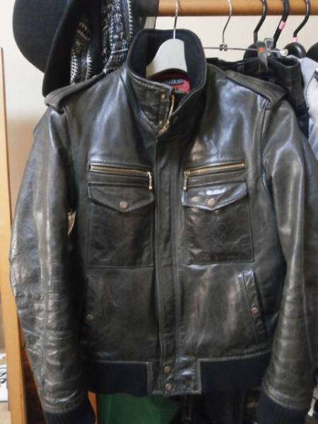 アヴィレックス　本革ジャケット　M　黒