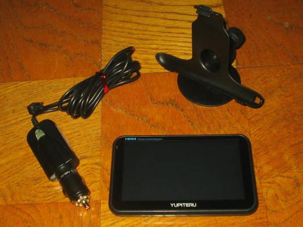 YUPITERU(ユピテル)/ 5V型ポータブルナビ『YPL502si』